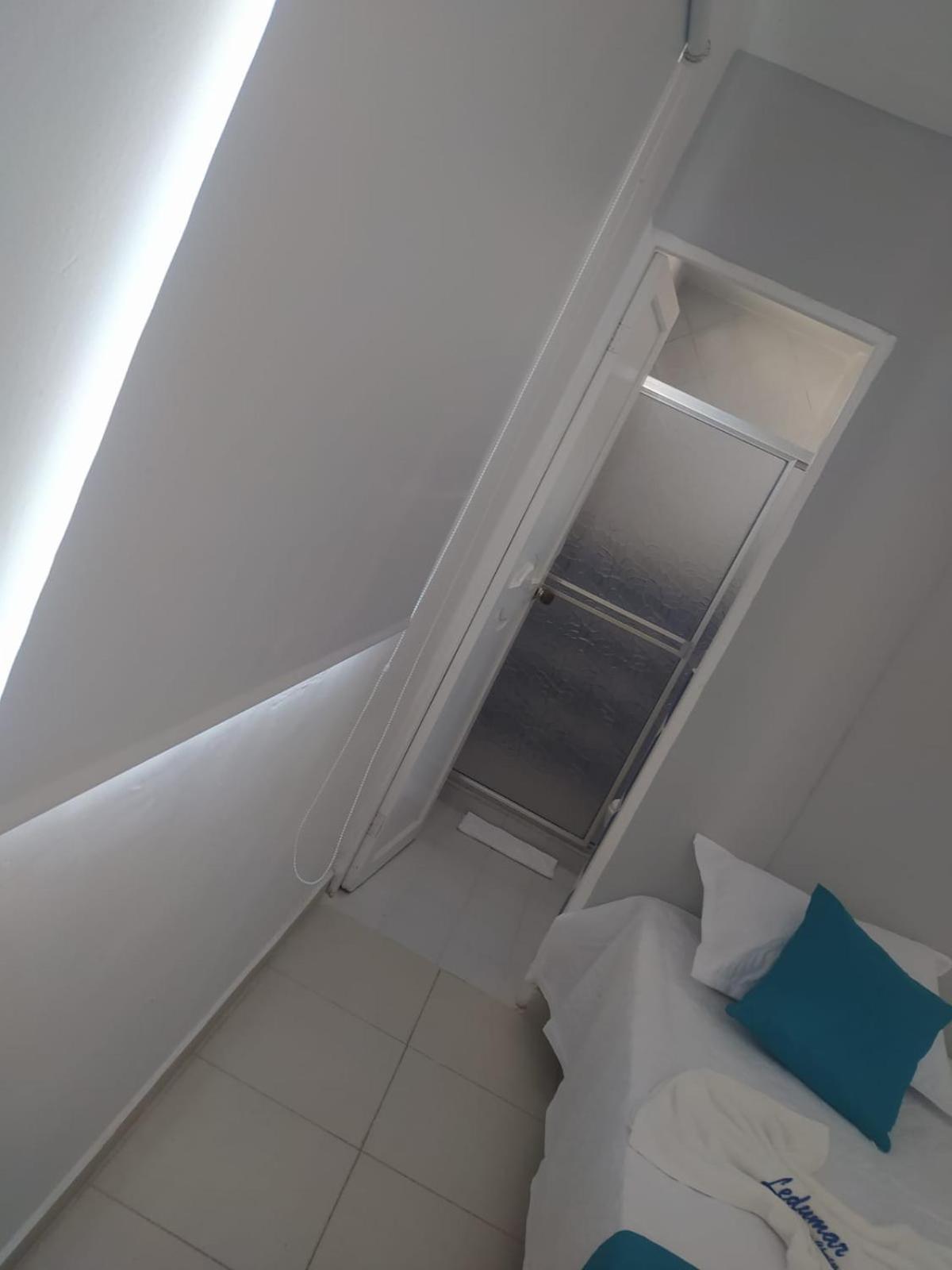 Ledymar Hotel *