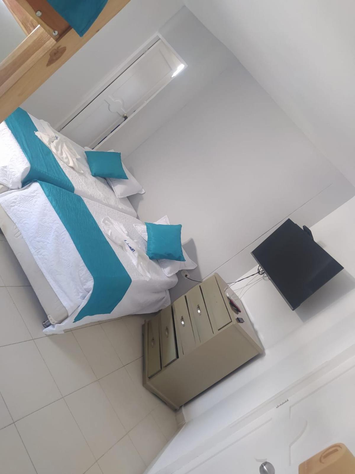 Ledymar Hotel